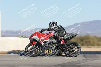 media/Oct-30-2025-Racers Edge (Thu) [[dabbdaf680]]/3-B Group/Session 4 (Turn 9 Side)/